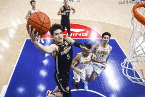 开云-赛地聚焦——欧超杯今夜热度飙升，上海久事外线爆发，信心回归，阵容厚度经受考验的简单介绍