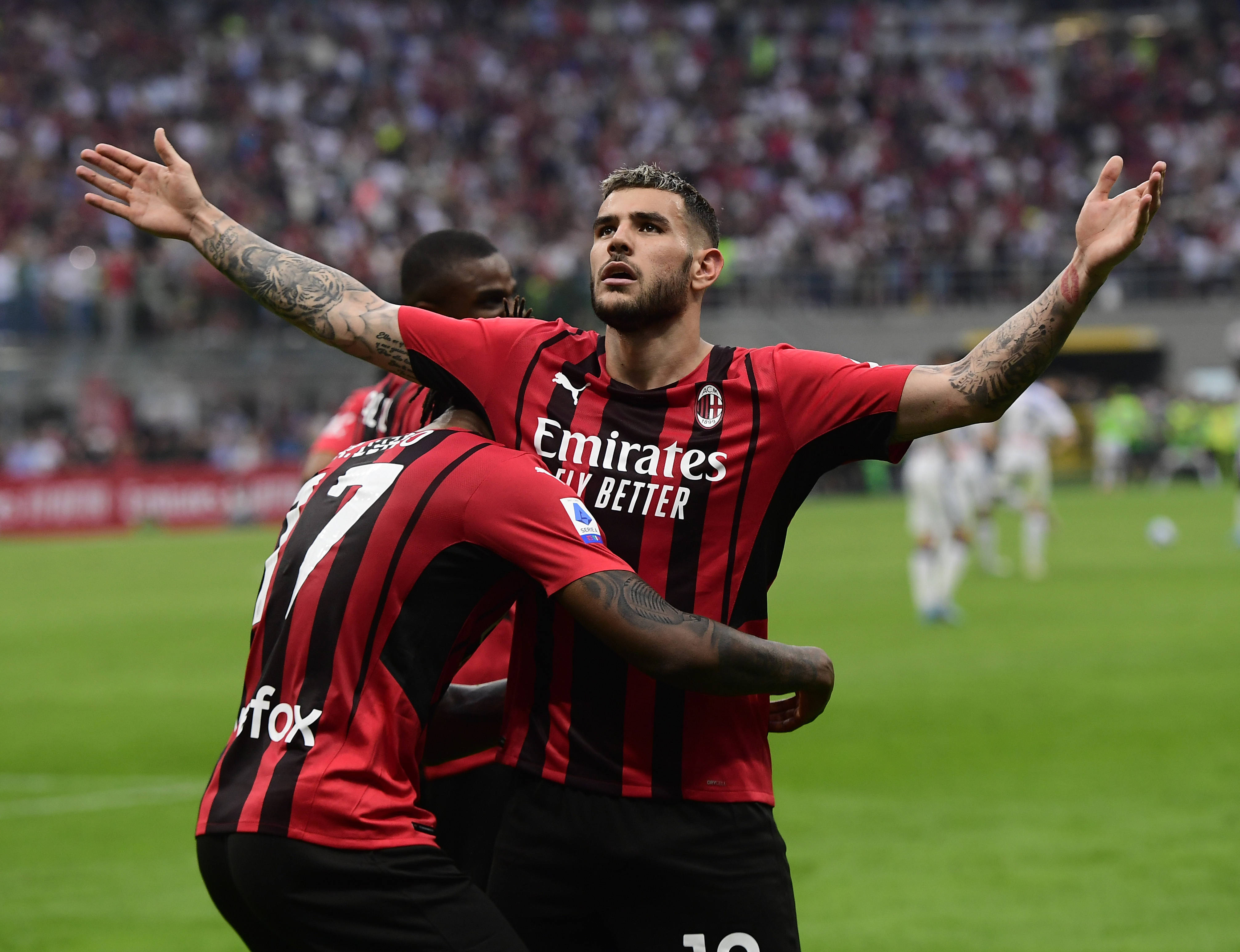 竞赛事-包含冲刺阶段意大利杯传出新动向；皇家马德里防线松动；管理层表态——引发热议；赛程密集仍需轮换的词条  第2张